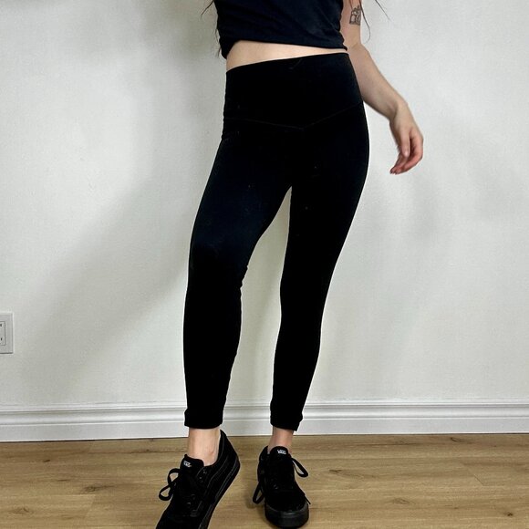 Offline by Aerie Black Real Me Hi-Rise Legging - Picture 1 of 5